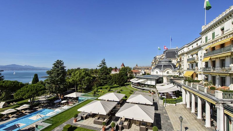 ตื่นตาไปกับสวิสซัมเมอร์สุดหรู ที่โรงแรม Beau Rivage Palace เมืองโลซานน์ สวิตเซอร์แลนด์