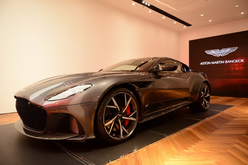 Aston Martin เผยโฉม ‘VALKYRIE AMR Pro’ ที่สุดแห่งนวัตกรรมยานยนต์มูลค่ากว่า 300 ล้านบาท