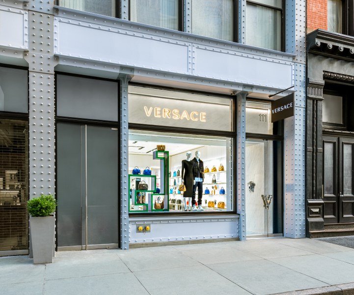 Versace เปิดตัวบูติกแห่งใหม่ในย่านโซโห ในนิวยอร์ค