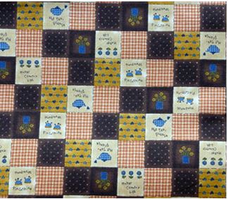 ผ้าญี่ปุ่น ลายสี่เหลี่ยมเล็ก สีน้ำตาลเข้ม ขนาด 1/4 หลา (45 x 55 ซม.)