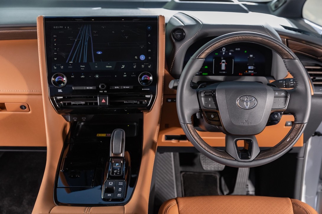 ALL-NEW TOYOTA ALPHARD / VELLFIRE