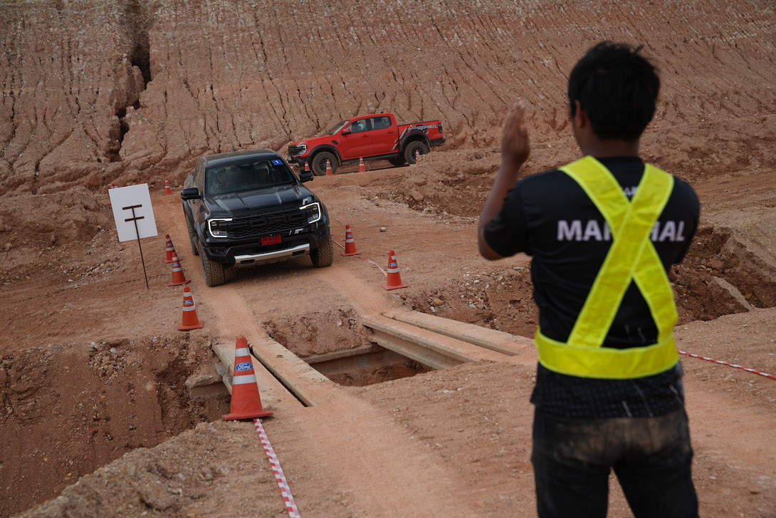 ฟอร์ด เรนเจอร์ แร็พเตอร์