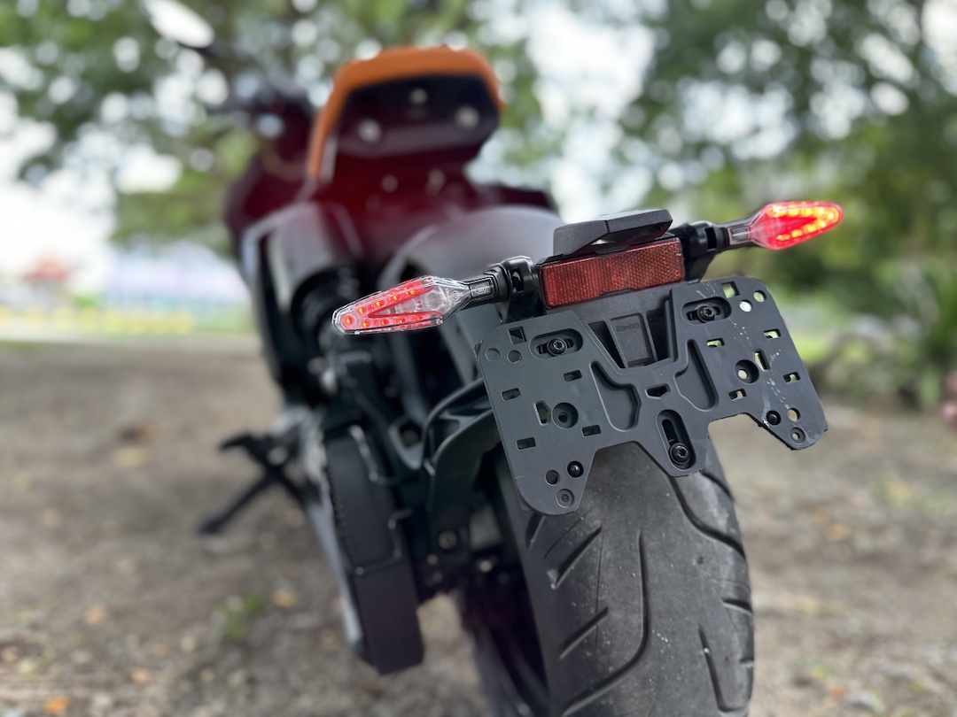 bmw_motorrad_ce_04
