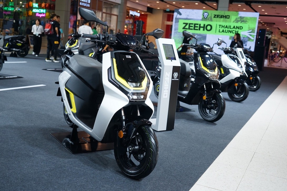 รถจักรยานยนต์ไฟฟ้า ZEEHO