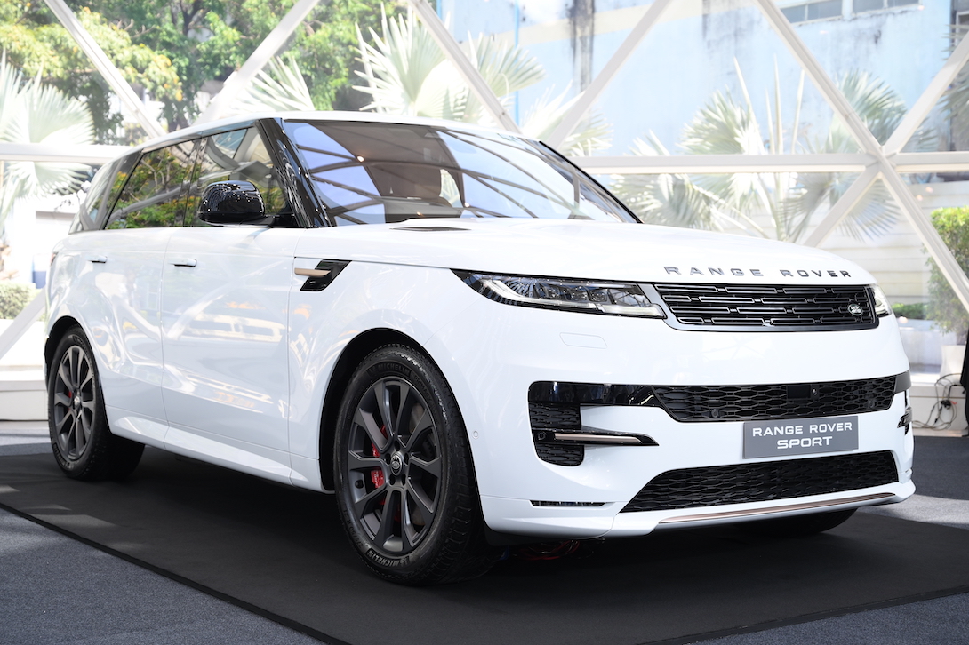 NEW_RANGE_ROVER_SPORT