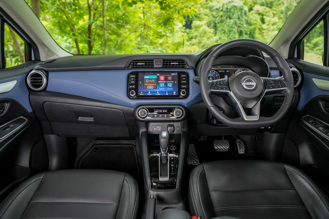 นิสสัน อัลเมร่า ใหม่