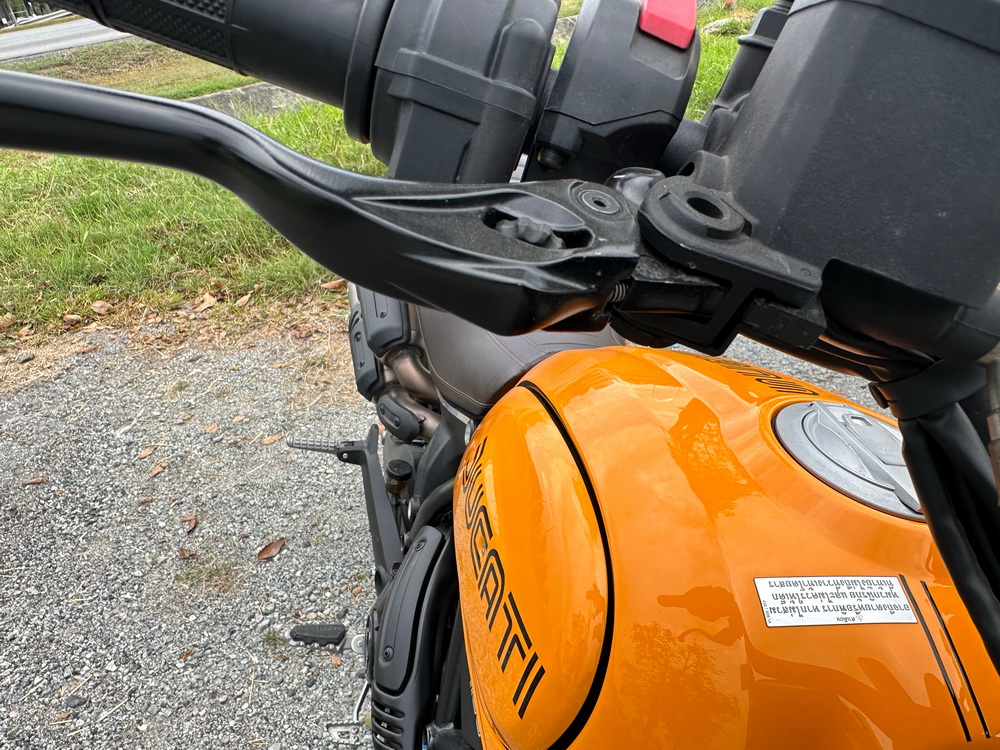 Ducati Scrambler 1100 Tribute PRO