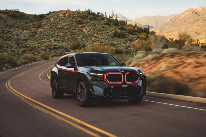 BMW_at_MOTOR_EXPO_2023