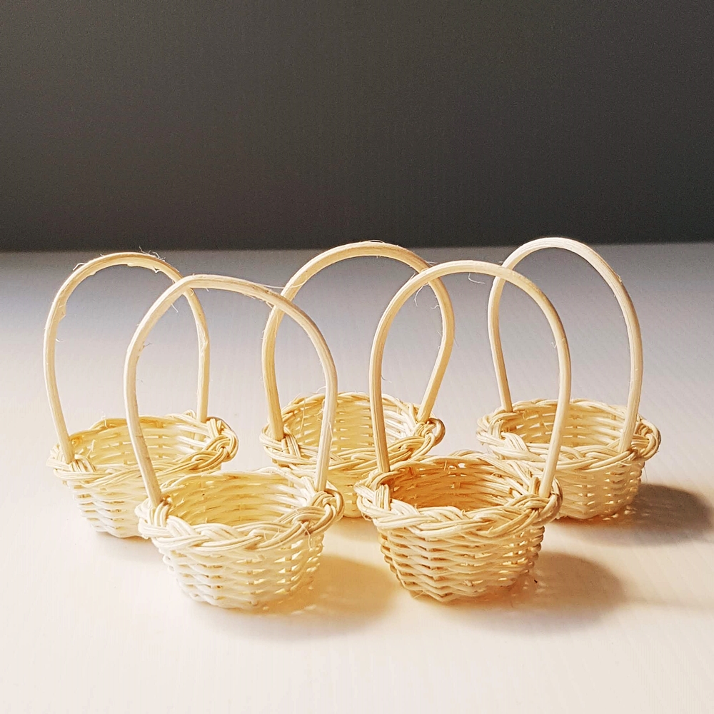 Dollhouse Miniatures Round Bamboo Wicker Tray Food Supply Accessories  Lot x5 
