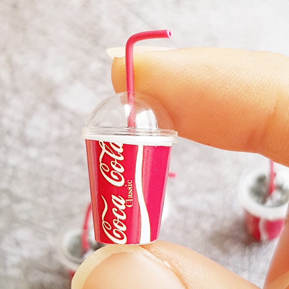 Dollhouse Miniatures Beverage Drink Soda Ice Coca-Cola Cup  x 1 Pcs