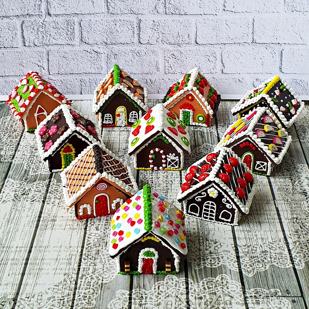 christmas dollhouse miniatures