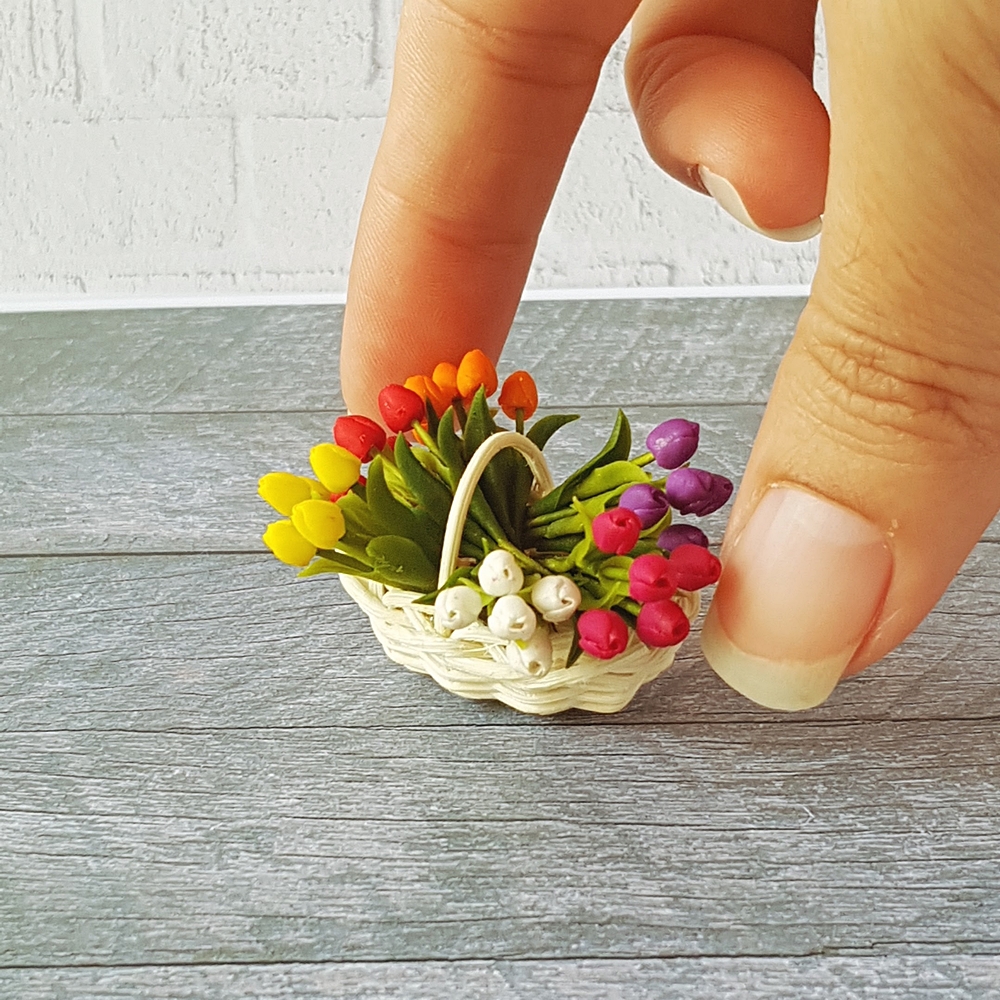 6 Pcs Miniature Colorful Tulip Flowers Home Decorative Clay Handmade Collectible