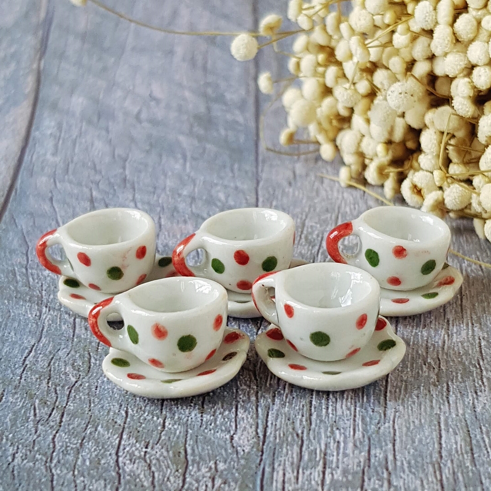 5 Set Mini Tiny Ceramic Spotted Painted Coffee Tea Cups Saucer for Dollhouse Miniature Wholesale Price