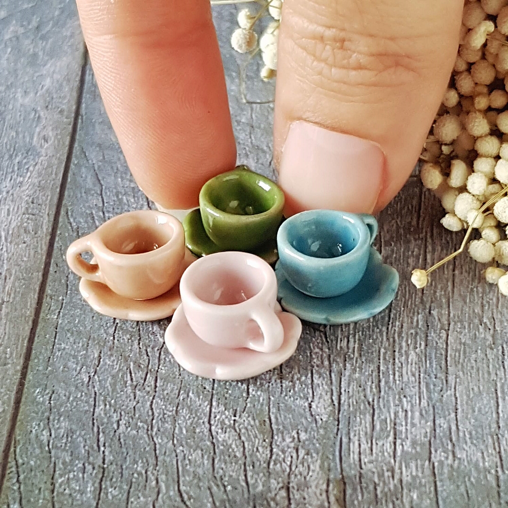 4 Set Mini Tiny Ceramic Mix Color Coffee Tea Cups Saucer for Dollhouse Miniature Wholesale Price