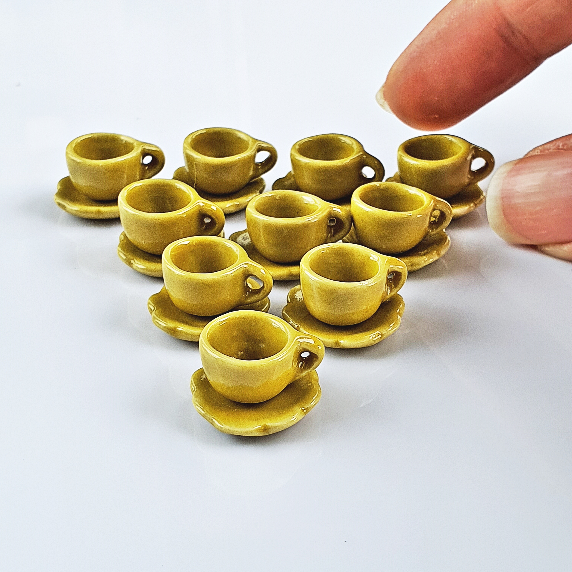 10 Set Dollhouse Miniature Ceramic Yellow Coffee Tea Cup Set Mini Tiny Decoration