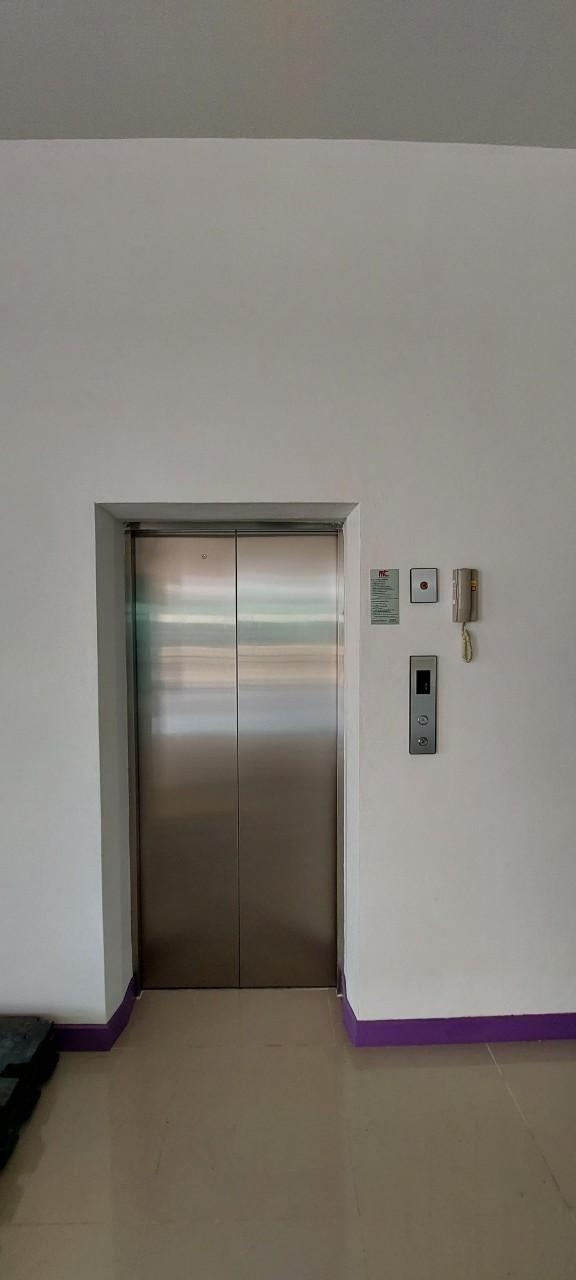 หน้าลิฟต์ชั้น1