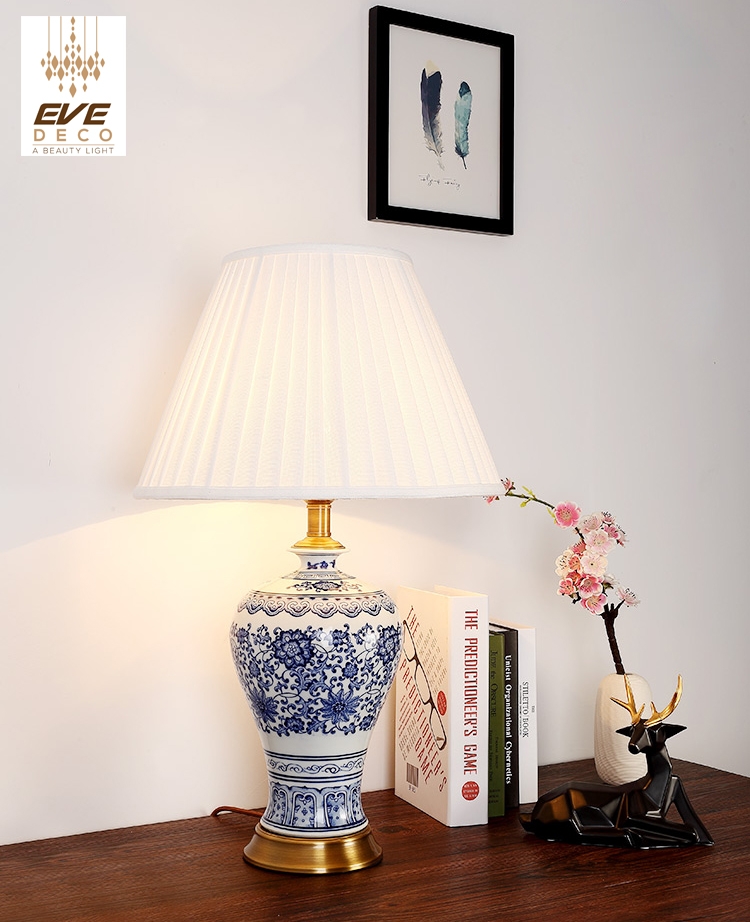 TABLE LAMP โคมไฟตั้งโต๊ะ รุ่น EVE-00230
