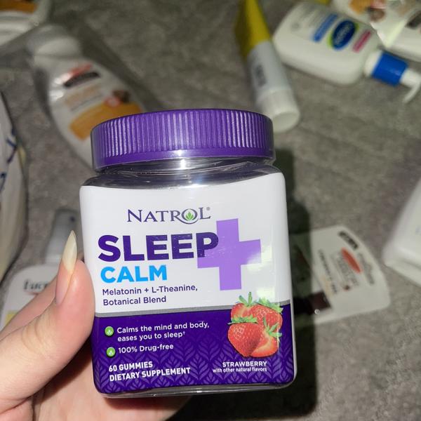 NATROL Sleep+ Calm Strawberry Gummies (60 เม็ด)