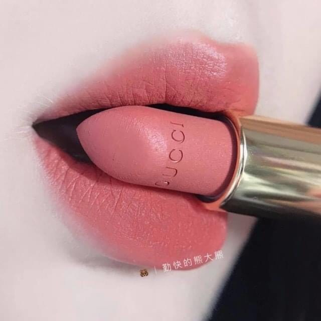 GUCCI Lip Colour ROUGE MAT #208 They Met in Argentina