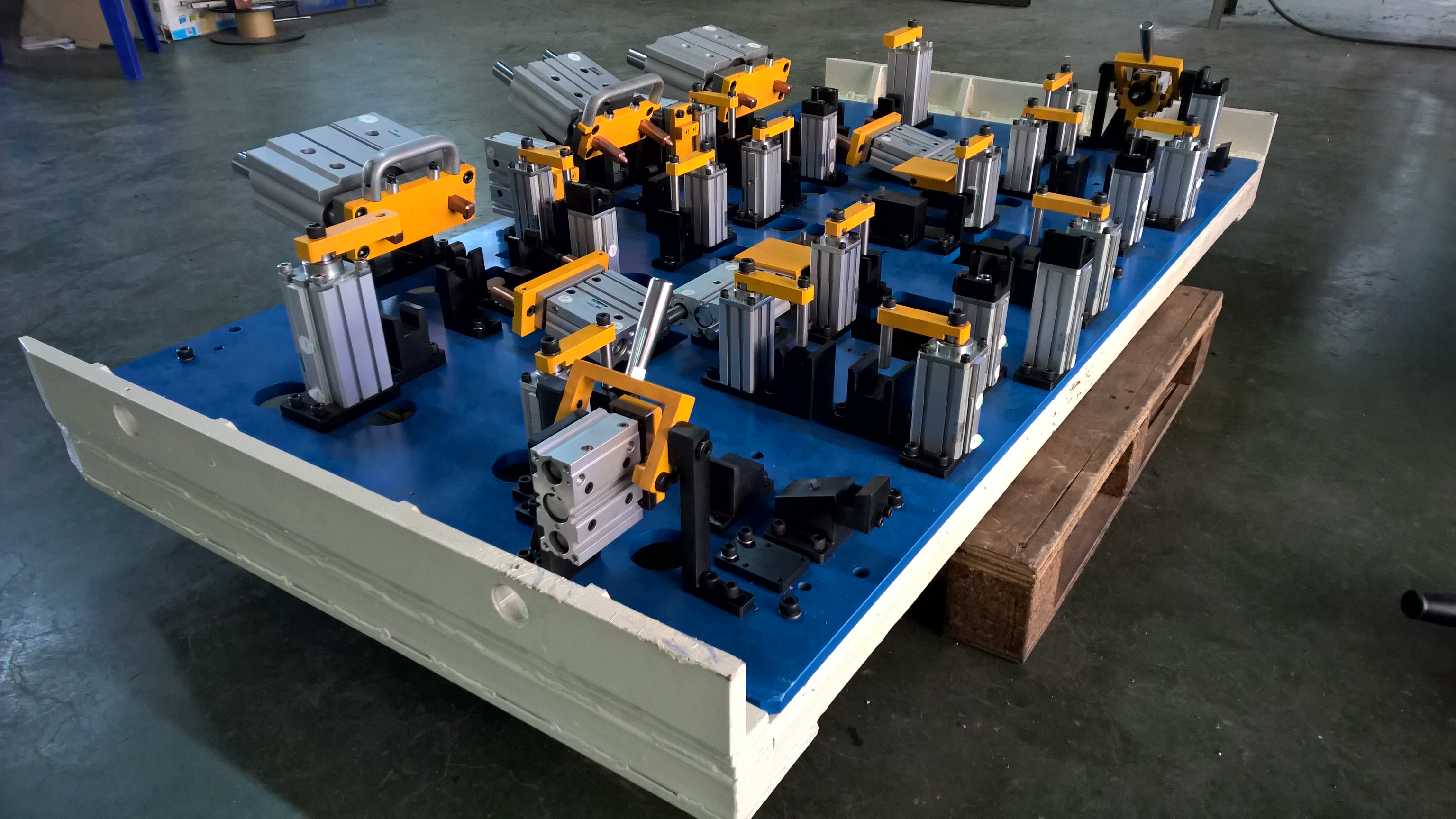 Jig Robot Welding viss