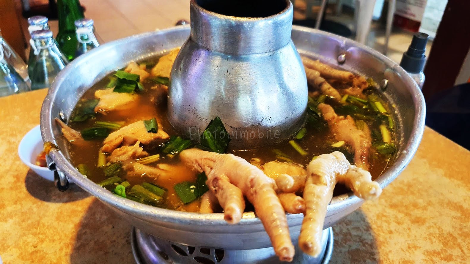 รวมรส ร้านข้าวต้มเจ้าเก่า บนถนนเกษตรนวมินทร์ รวมรส ร้านข้าวต้มเจ้าเก่า บนถนนเกษตรนวมินทร์