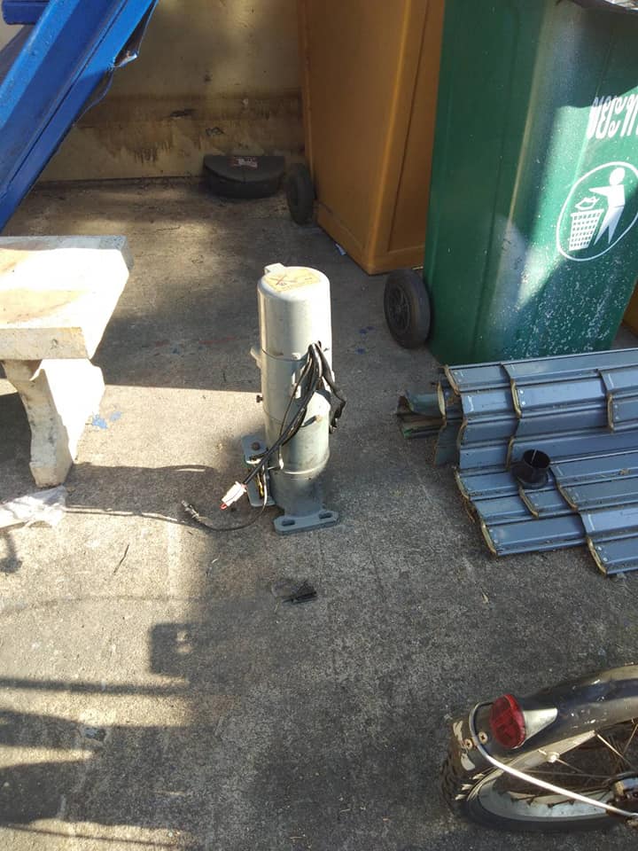 ซ่อมประตูม้วน จังหวัดลพบุรี งานเปลี่ยนมอเตอร์ 600 kg