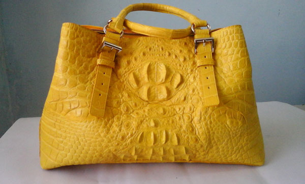 กระเป๋าหนังจระเข้แท้ สีเหลือง #CRW379H-YE