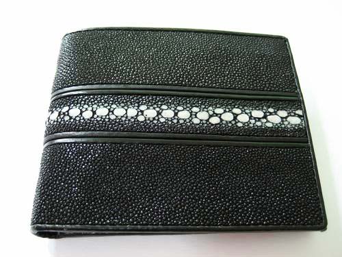 Genuine Row Pearl Stingray Leather Wallet in Black Stingray Skin  #STM472W