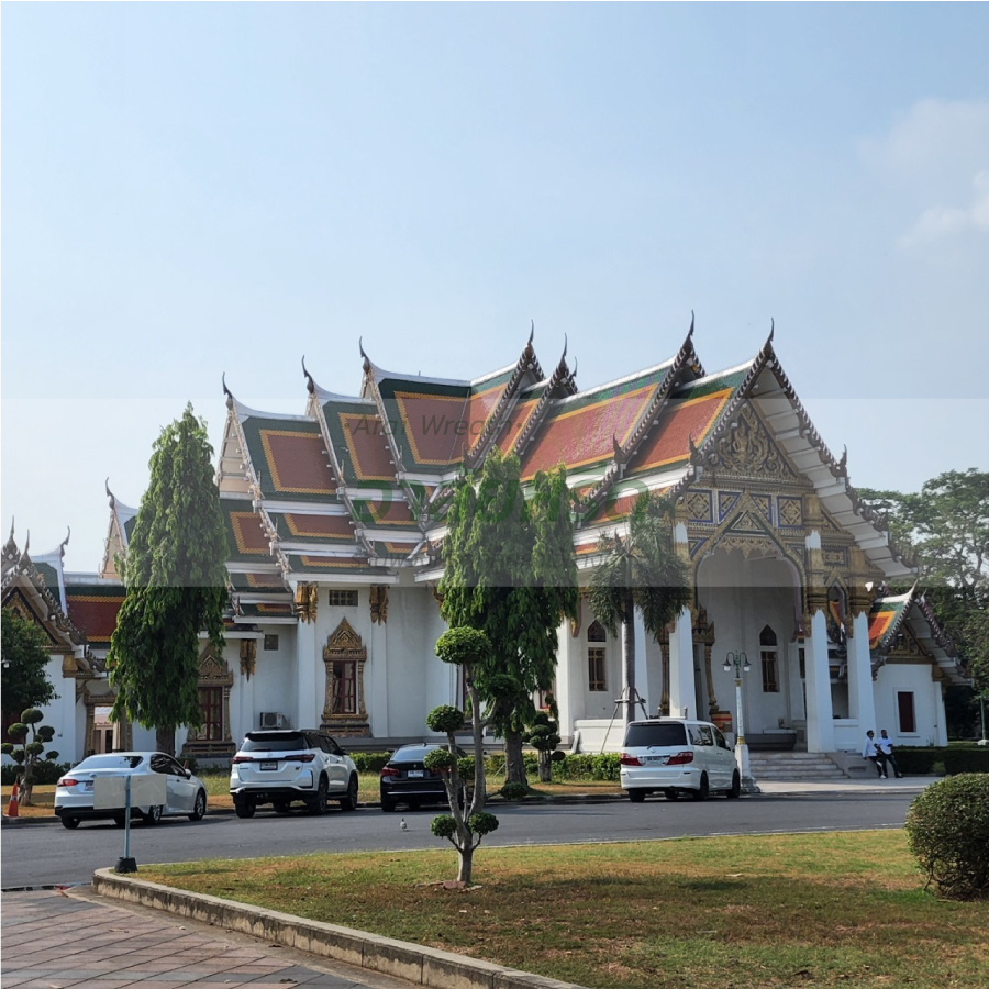 พวงหรีดวัดพระศรีมหาธาตุ