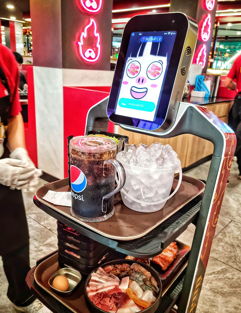 หุ่นยนต์เสิร์ฟอาหาร