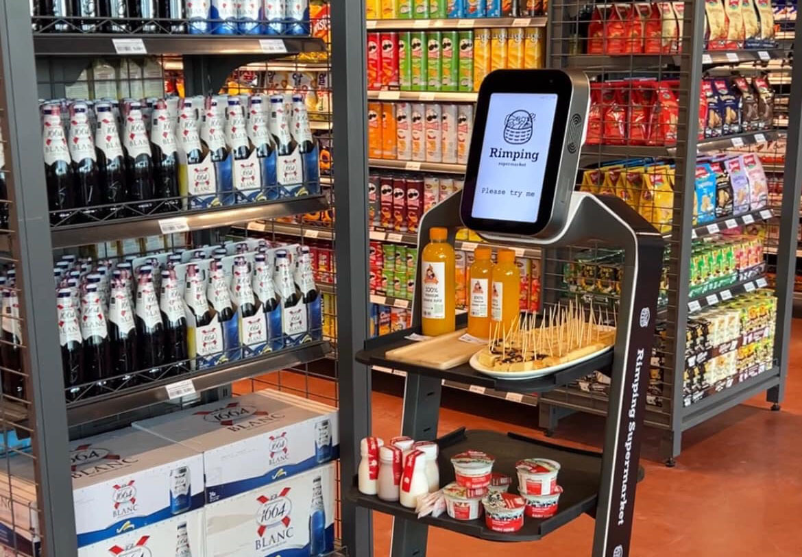 หุ่นยนต์เสิร์ฟอาหาร Orionstar Robot