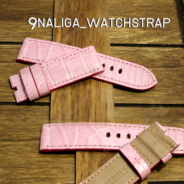 PAM 44 mm Crocodile watch strap #Pink Colour  สายหนังจรเข้ สีชมพู สวย หรู สุดๆ