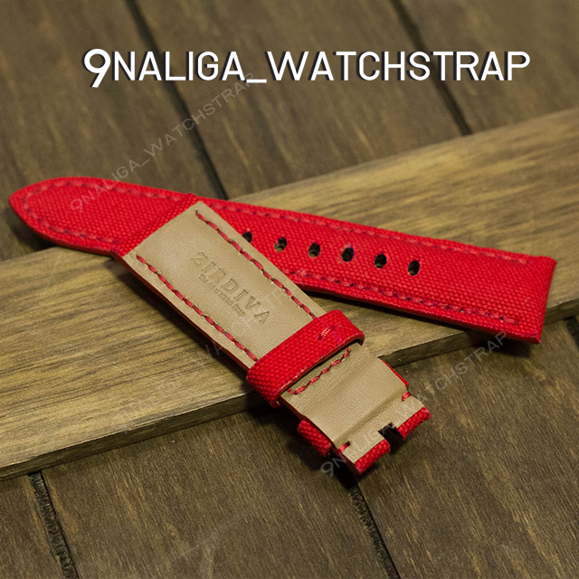 Canvas watch strap. red colour 22/20 mm 120/75mm สายผ้า canvas สีแดง จากแบรนด์ ZIRDIVA