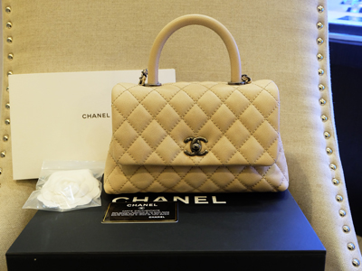 Chanel Coco Handle Caviar  สีเบจ รุ่นนี้น่าใช้มากครับ Full  size 9.5