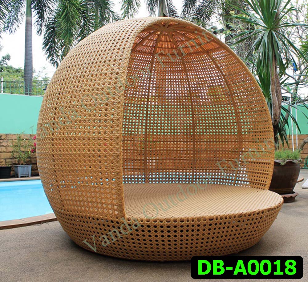 Rattan Daybed Product code DB-A0018