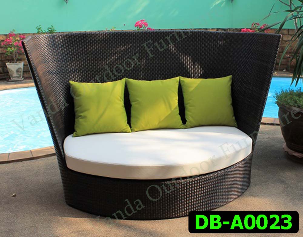 Rattan Daybed Product code DB-A0023