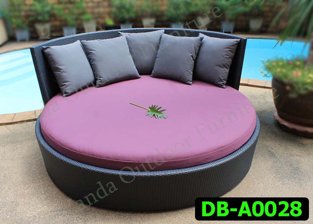 Rattan Daybed Product code DB-A0028