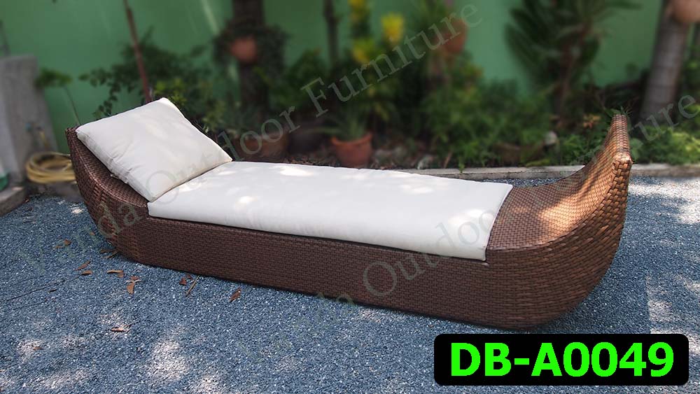Rattan Daybed Product code DB-A0049
