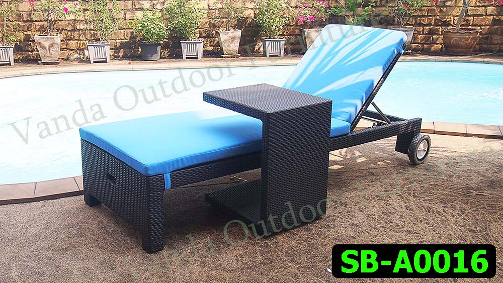 Rattan Sun Lounger/Bed Product code SB-A0016