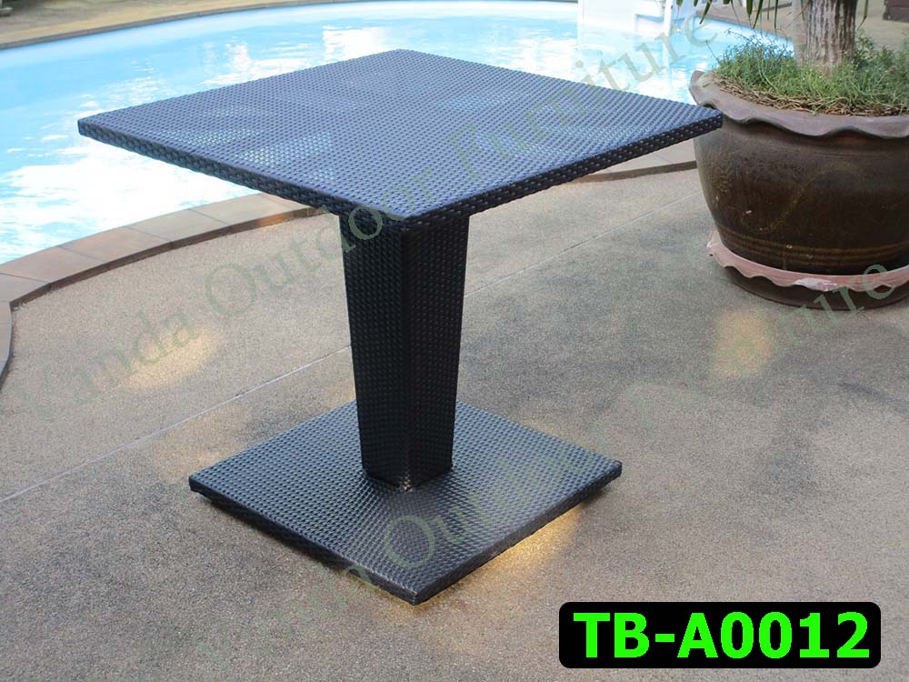 Rattan Table Product code TB-A0012