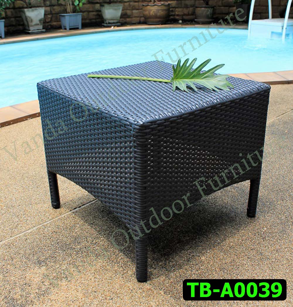 Rattan Table Product code TB-A0039