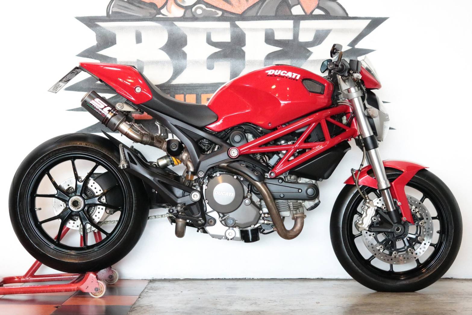 ขาย Ducati Monster 796 ABS ปี 2014 สภาพป้ายแดง ท่อแต่ง