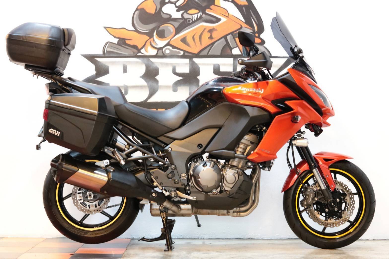 ขาย Kawasaki Versys1000 ABS ปี 2015 สภาพป้ายแดง แต่งเต็ม