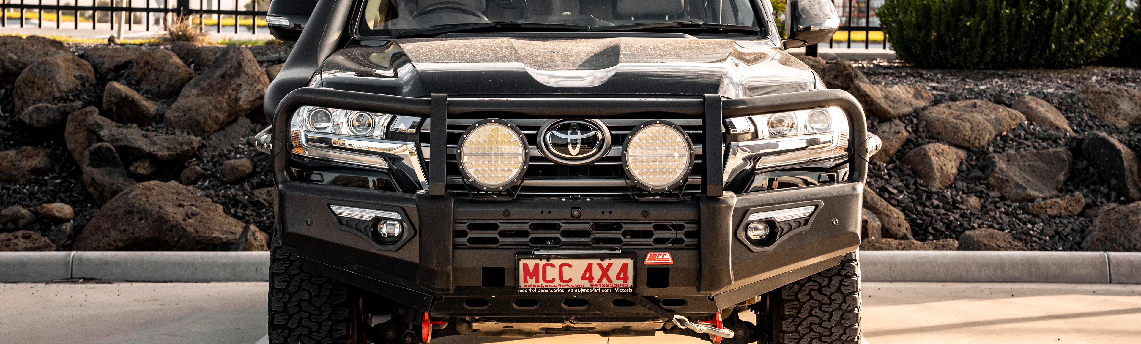 MCC 4X4 Land Cruiser 200 Series M17 Fit out - mcc4x4