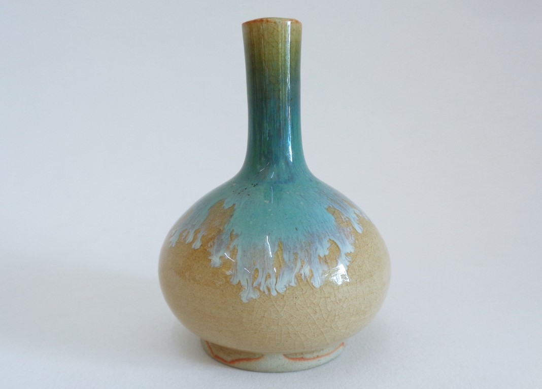 Small bottle-vase Agano ware art pottery
