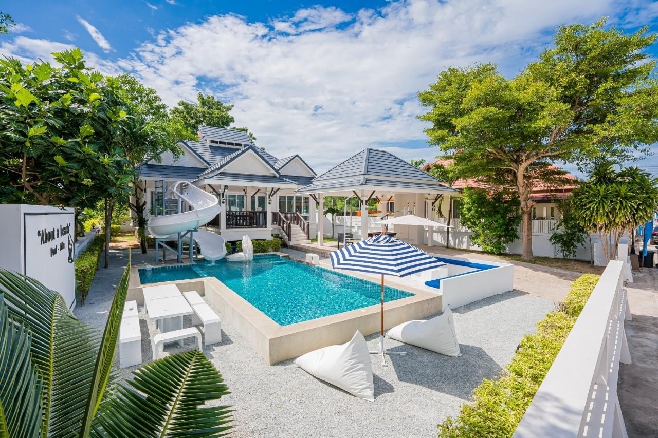 พูลวิลล่า พูลวิลล่า