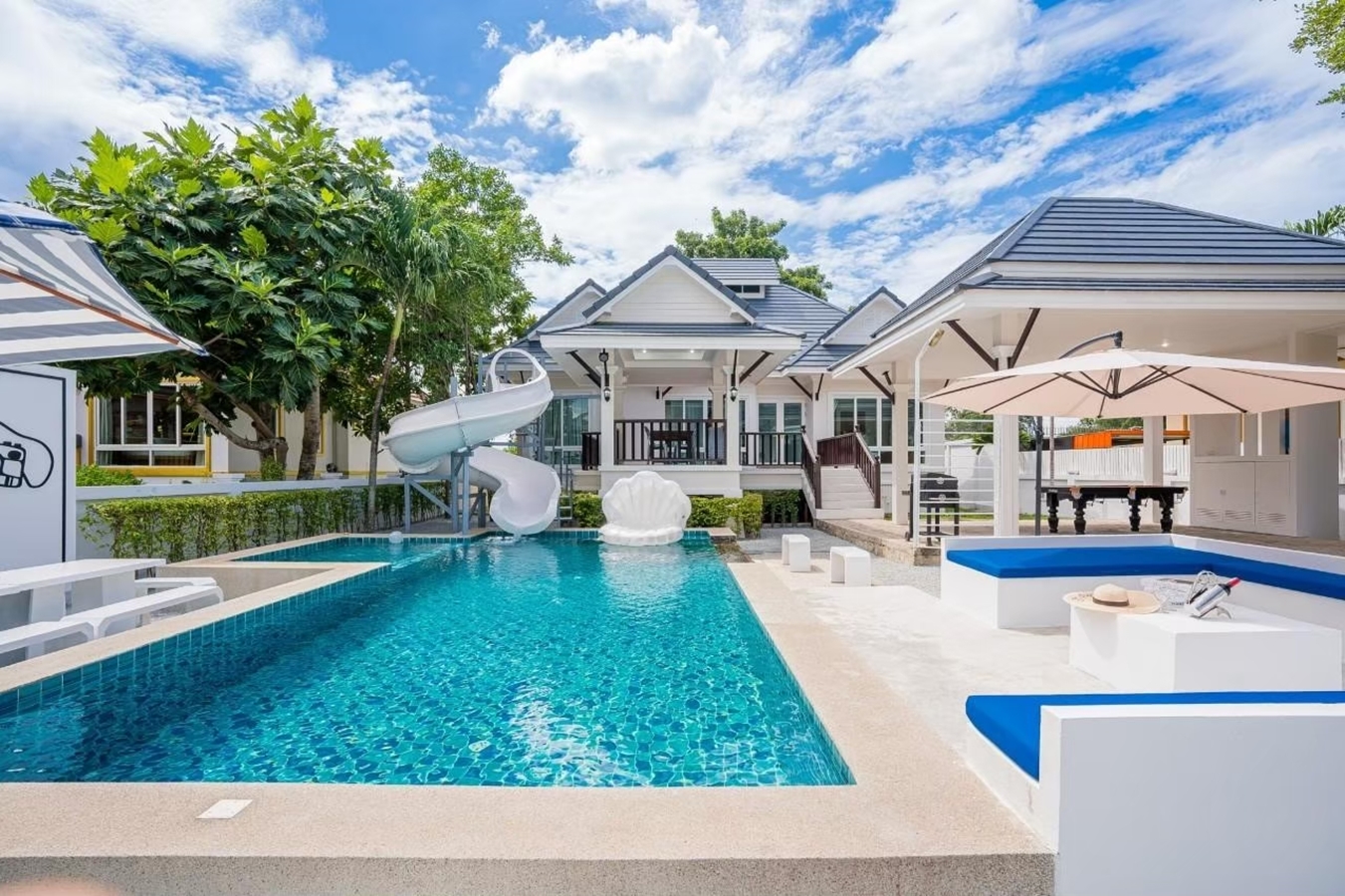 พูลวิลล่า พูลวิลล่า