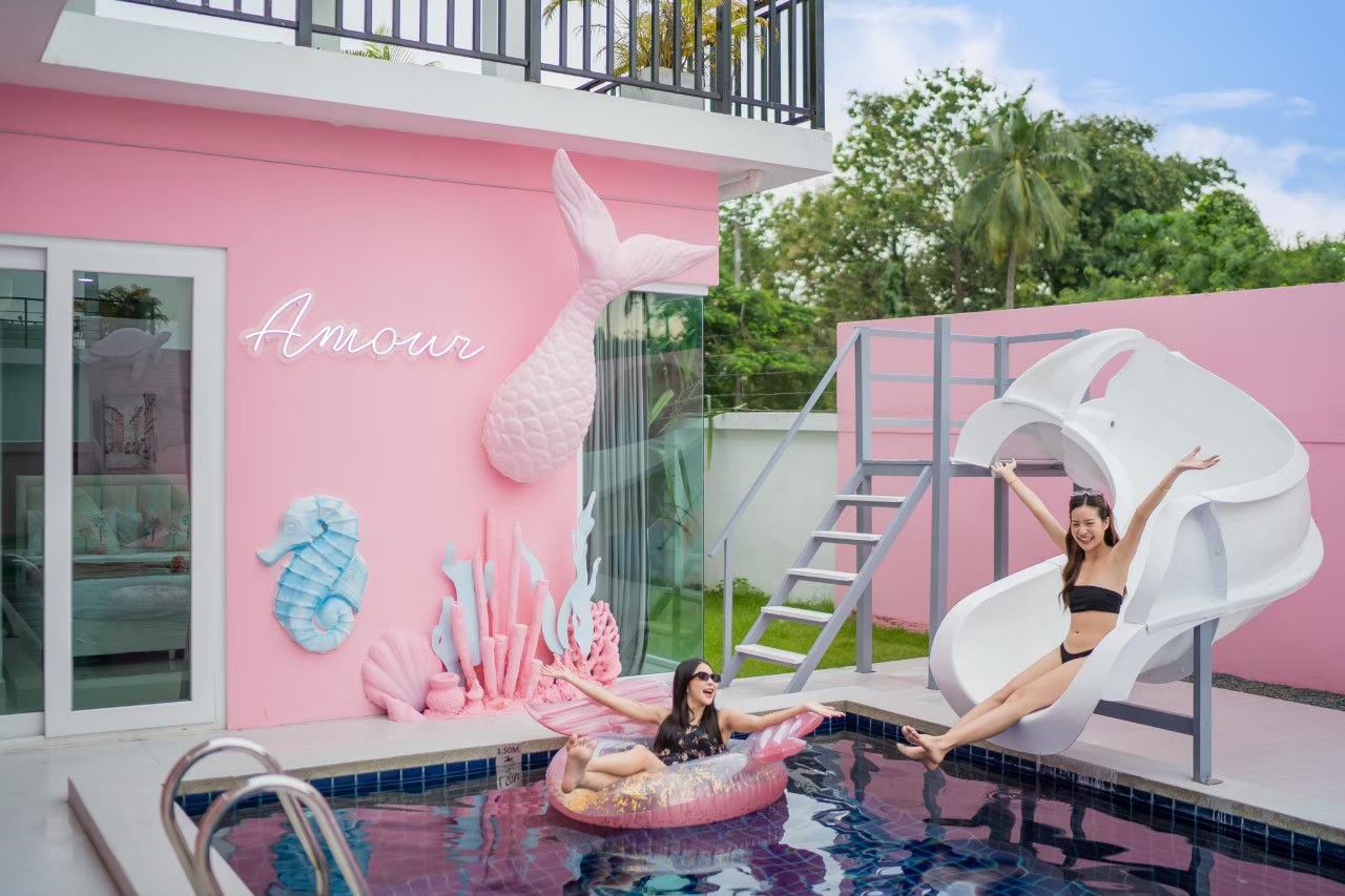 พูลวิลล่า พูลวิลล่า