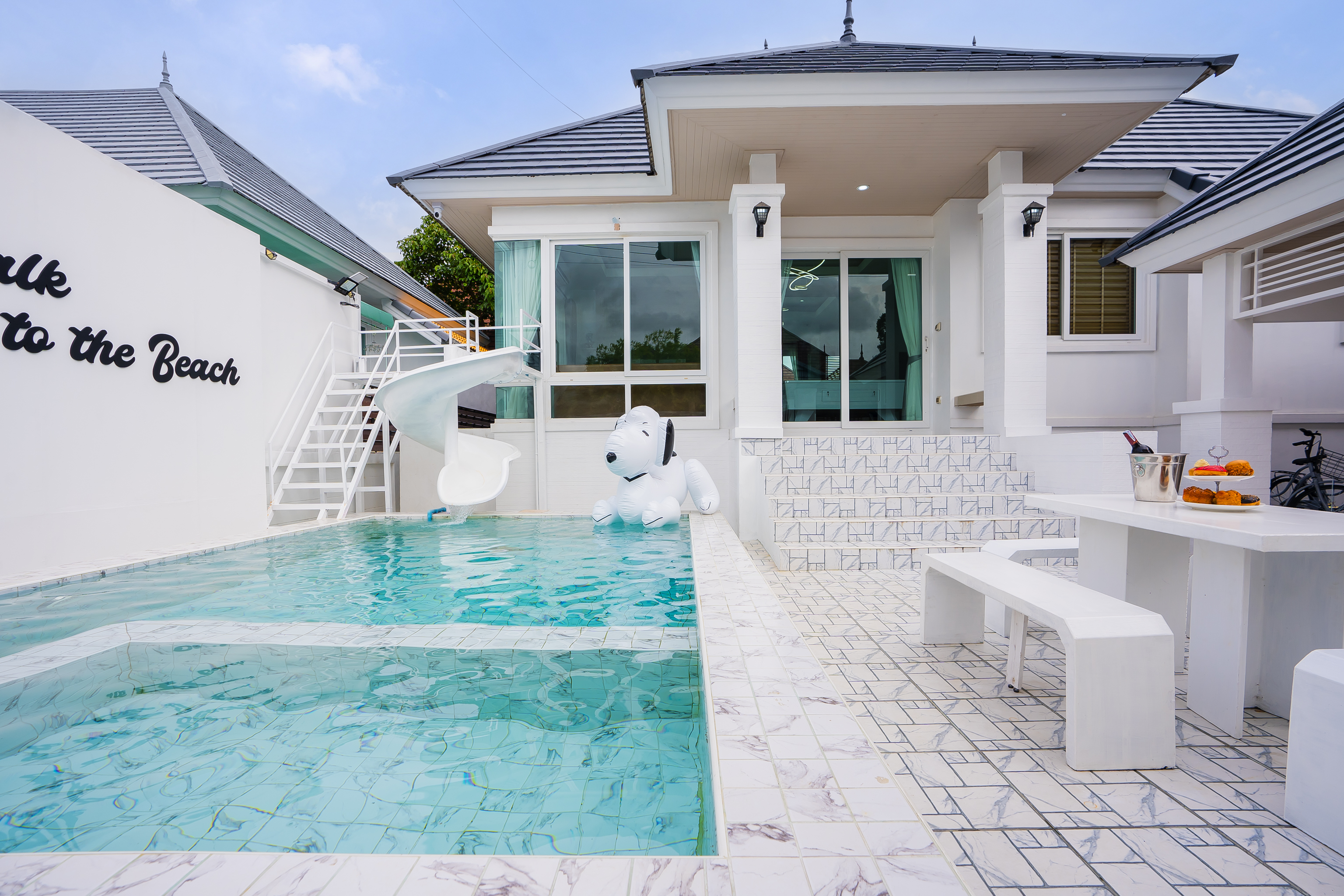 พูลวิลล่า พูลวิลล่า