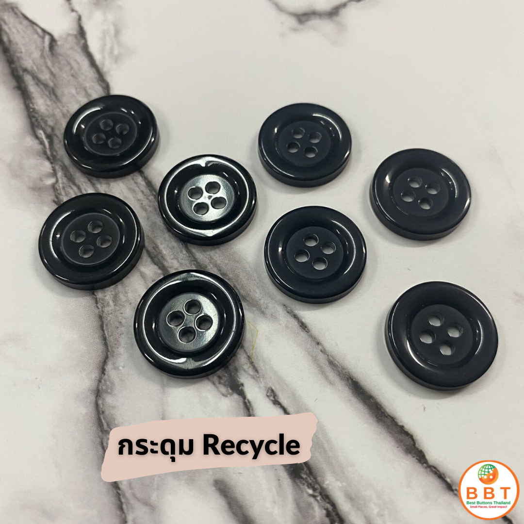 Recycled chalk buttons